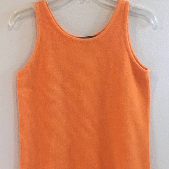 EUC Vintage 80’s Tangerine Orange Knit Designer Cropped Tank Top in Size Small - Picture 2 of 11